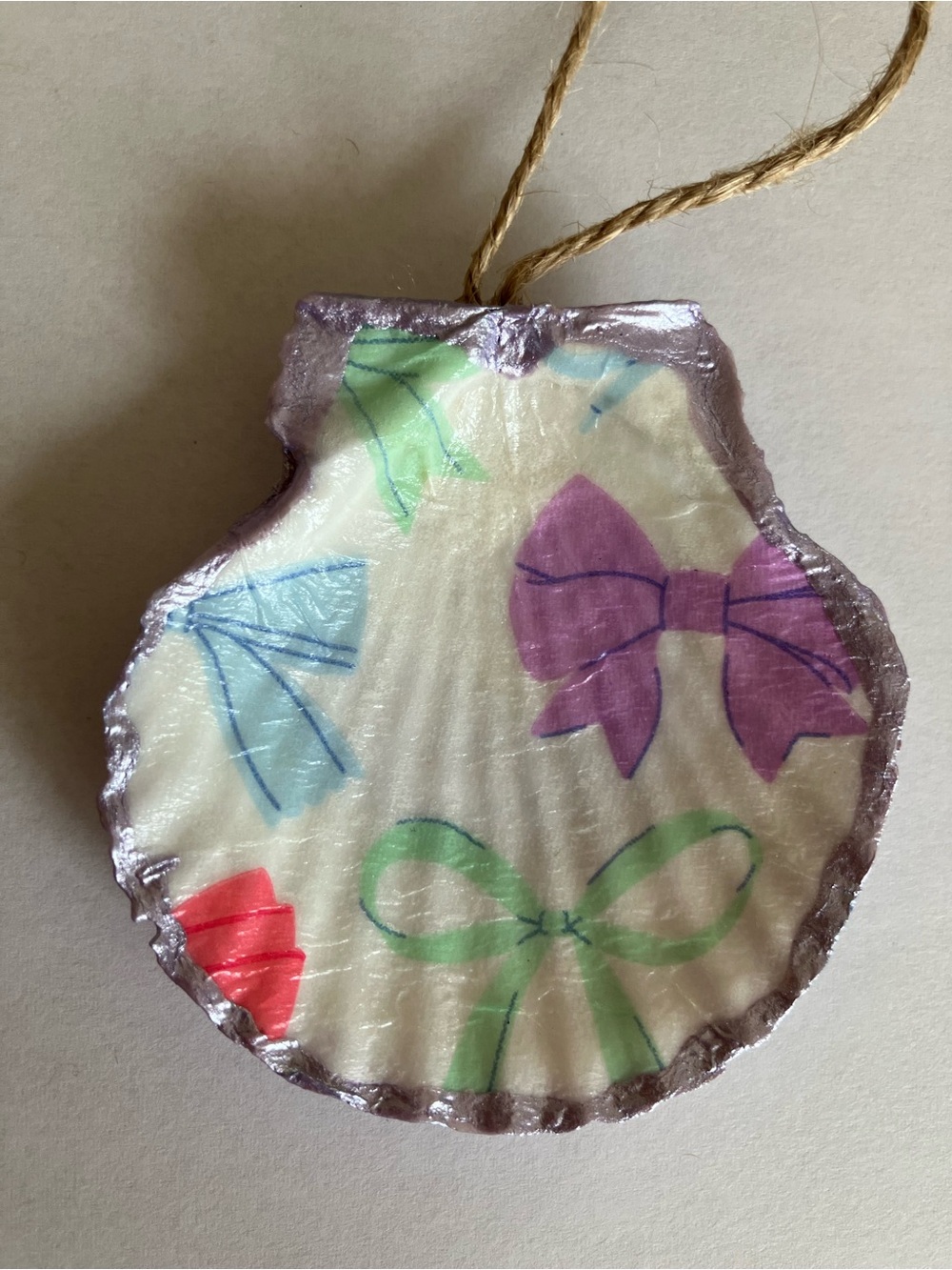 Bows Handcrafted Seashell Ornament Decoupage 3 inch